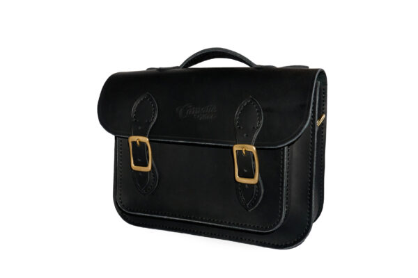 Kožená brašna Cambridge Bag od Carpatte Workshop